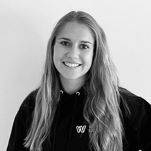 mitarbeiterfoto-jennifer-website Mitarbeiterfoto Jennifer